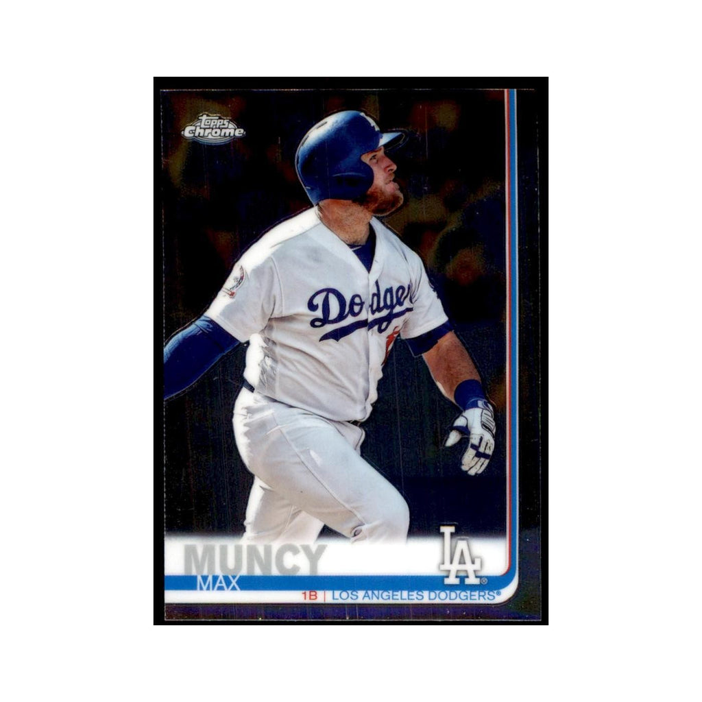 Max Muncy 2019 Topps Chrome #32 Baseball Cards Baseball Card NM