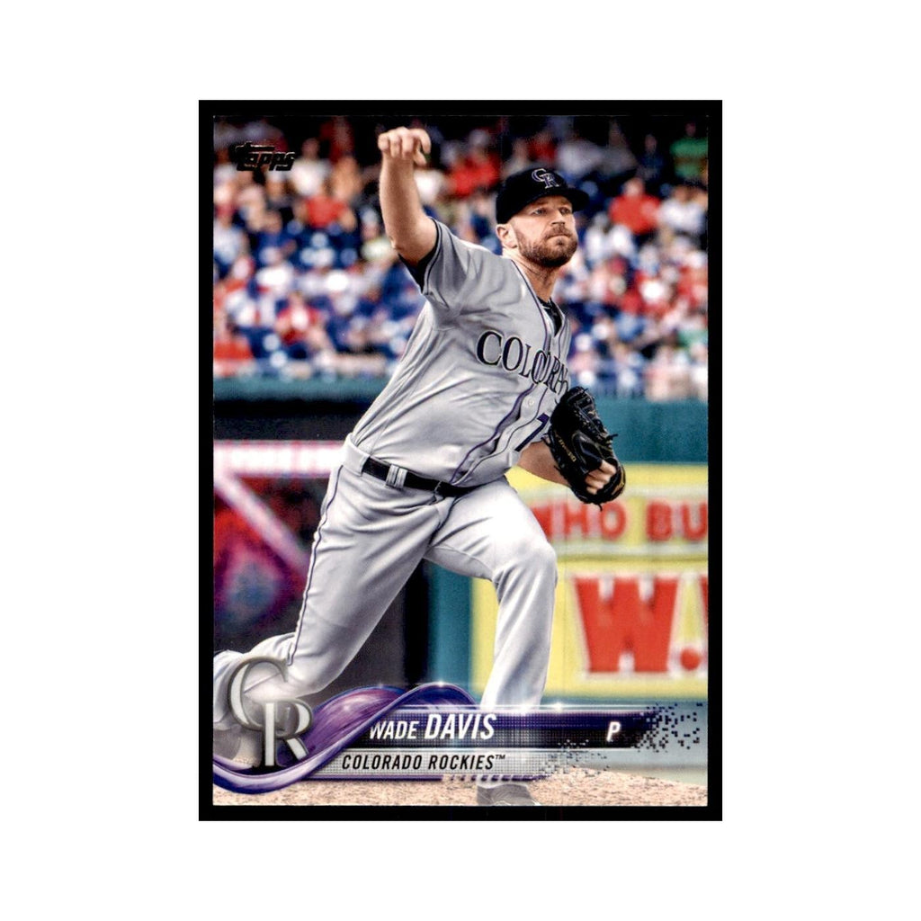 Wade Davis 2018 Topps #511 Colorado Rockies Baseball Card NM