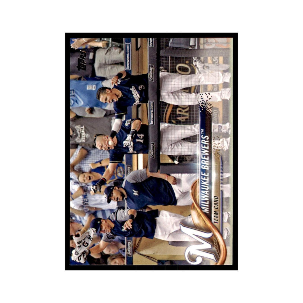 Milwaukee Brewers 2018 Topps #156 Milwaukee Brewers Baseball Card NM