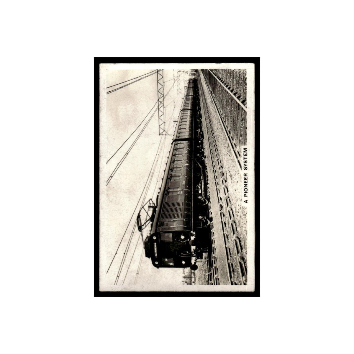 A Pioneer System 1938 Senior Service British Railways #18 Baseball Card VG