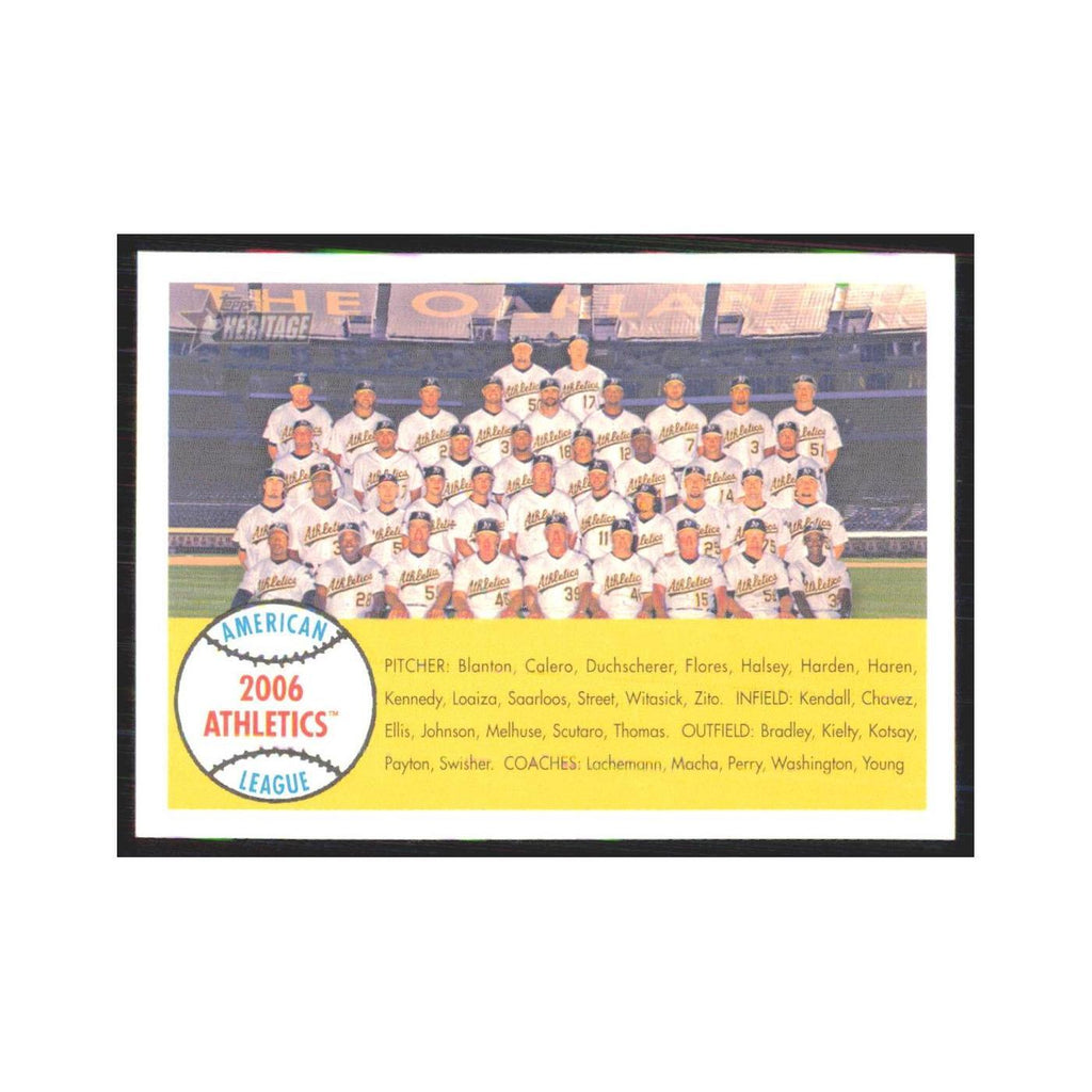 Team Photo 2007 Topps Heritage #174 Oakland Athletics Baseball Card NM