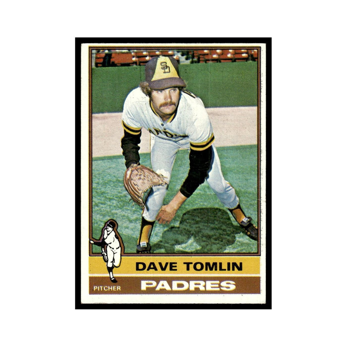 Dave Tomlin 1976 Topps (damaged) #398 San Diego Padres Baseball Card Poor