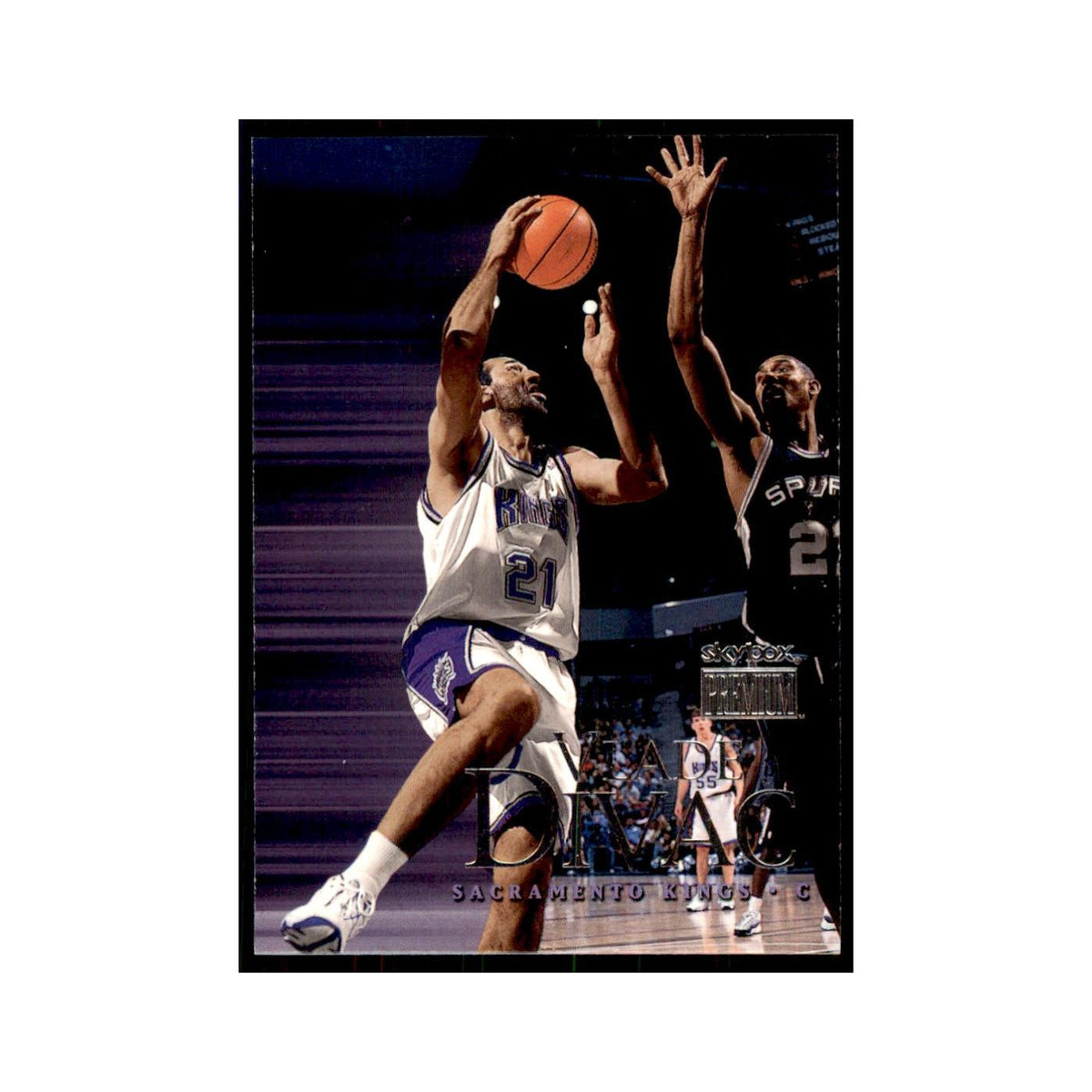 1999 SkyBox Premium Vlade Divac Basketball Cards #36