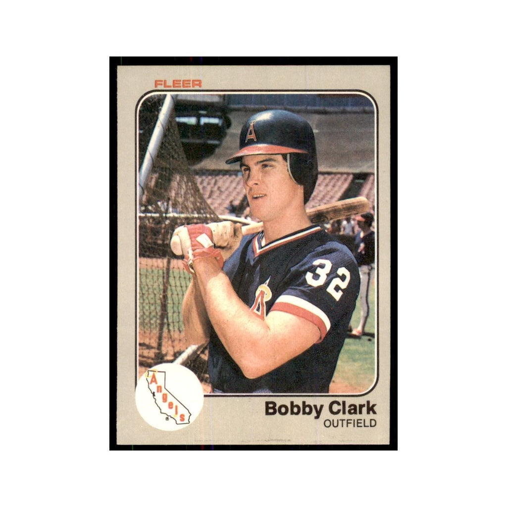 1983 Fleer Bobby Clark Baseball Cards #82