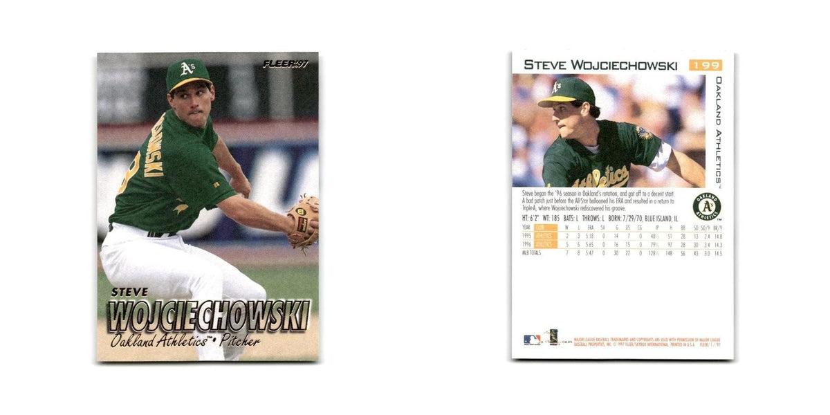 Steve Wojciechowski 1997 Fleer #199 Oakland Athletics NM