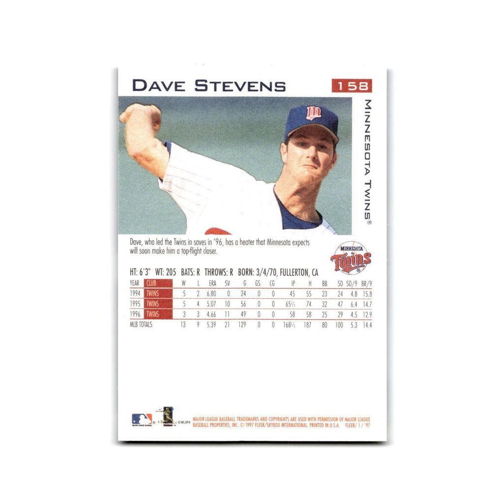 Dave Stevens 1997 Fleer #158 Minnesota Twins Baseball Card NM