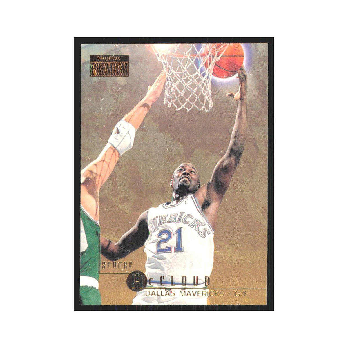 George McCloud 1996 SkyBox Premium #28 Dallas Mavericks Basketball Card NM