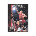 Luc Longley 1997 Upper Deck #17 Chicago Bulls Basketball Card NM