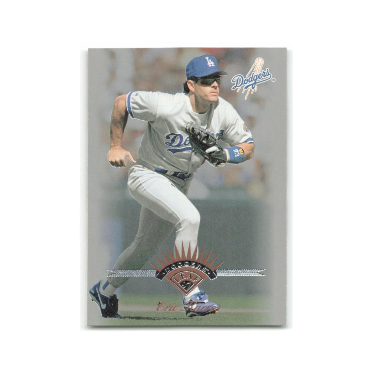 Eric Karros 1997 Leaf #72 Los Angeles Dodgers Baseball Card NM