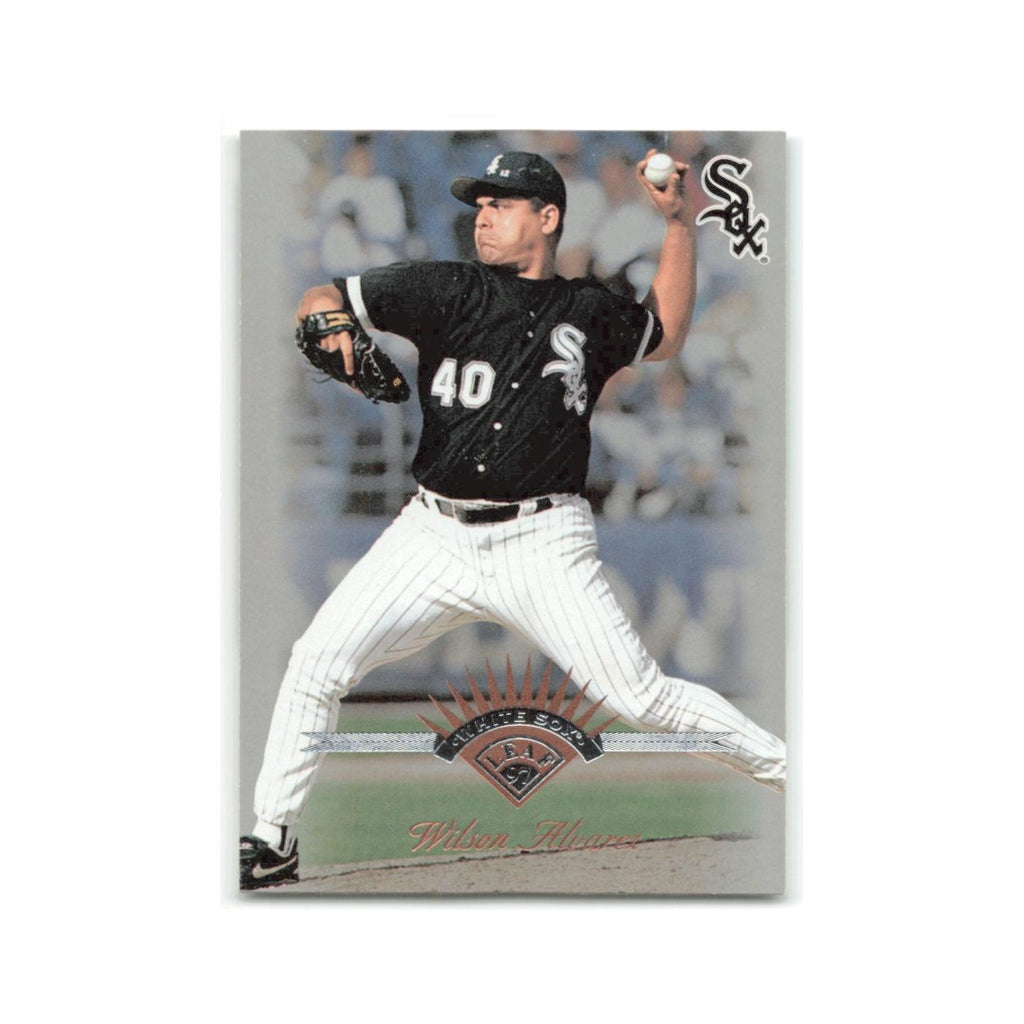 Wilson Alvarez 1997 Leaf #68 Chicago White Sox Baseball Card NM