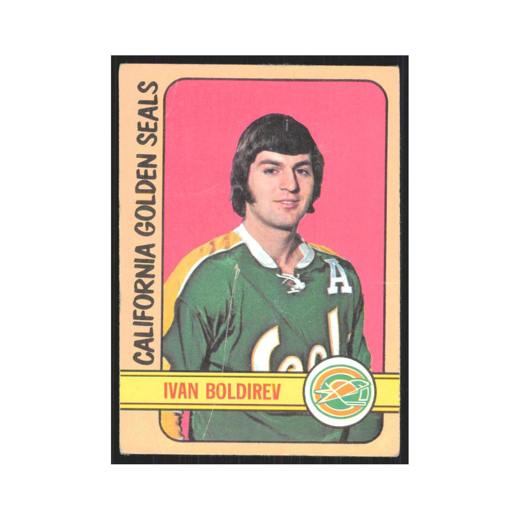 1972 Topps (damaged) Ivan Boldirev California Golden Seals #146