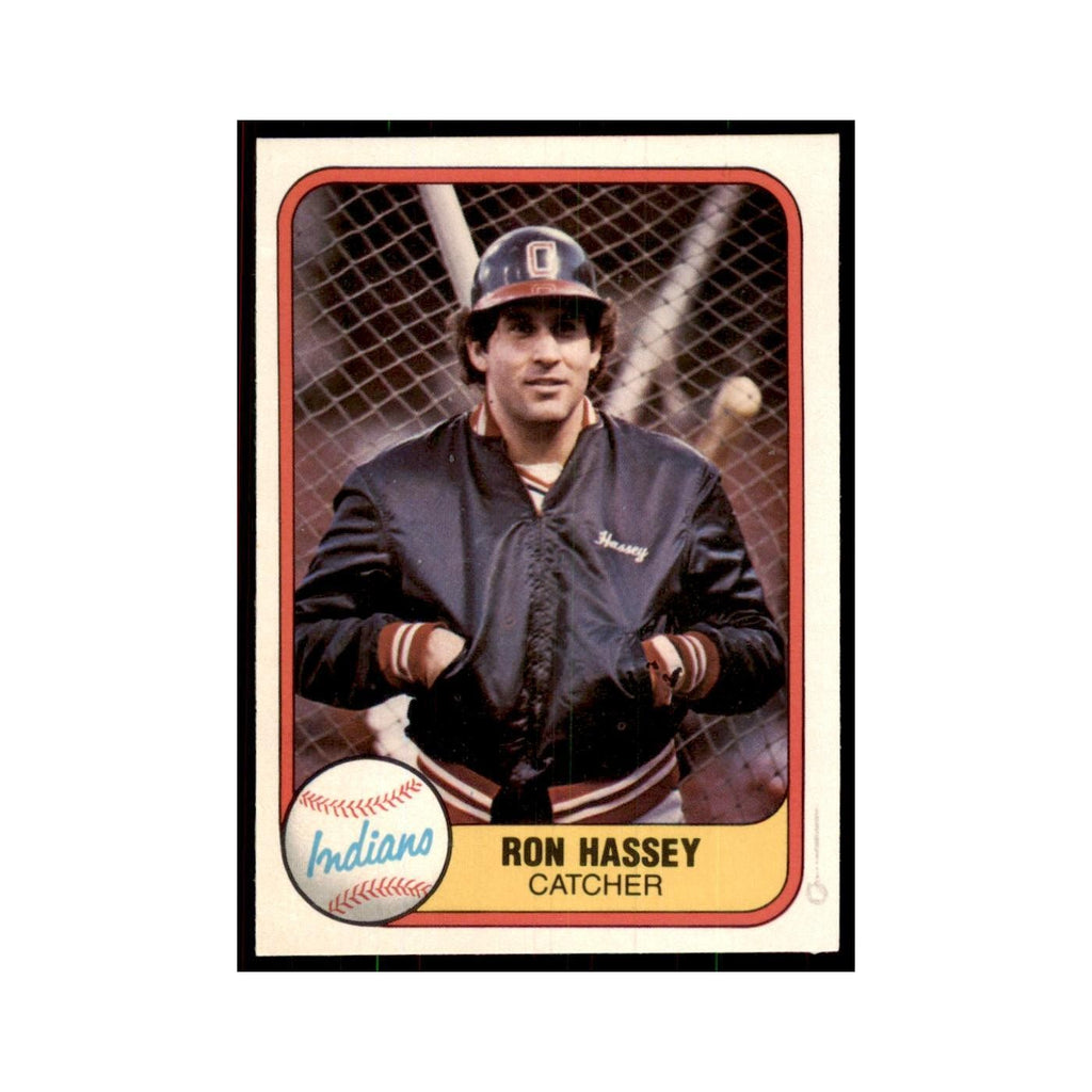 1981 Fleer Ron Hassey Baseball Cards #405