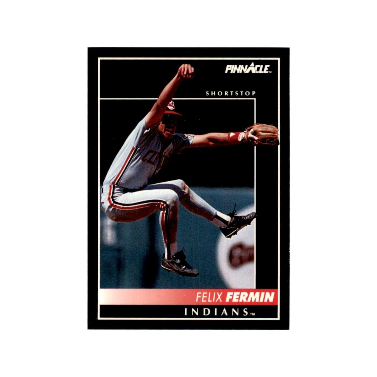 1992 Pinnacle Felix Fermin Baseball Cards #152