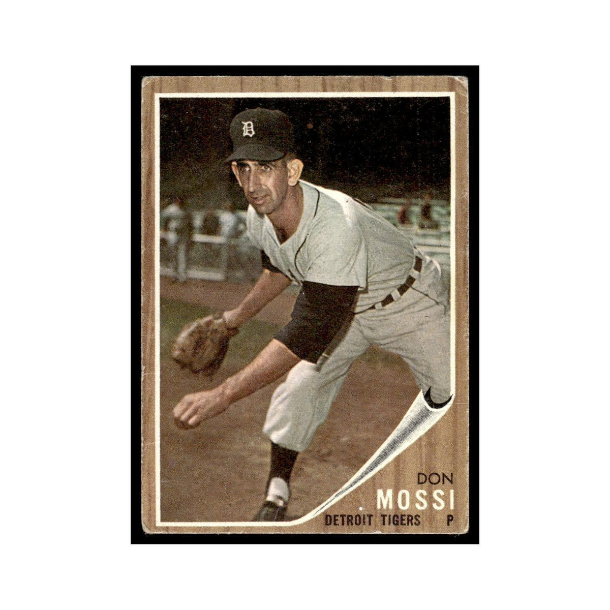 Don Mossi 1962 Topps (Damaged) #105 Detroit Tigers Baseball Card Poor