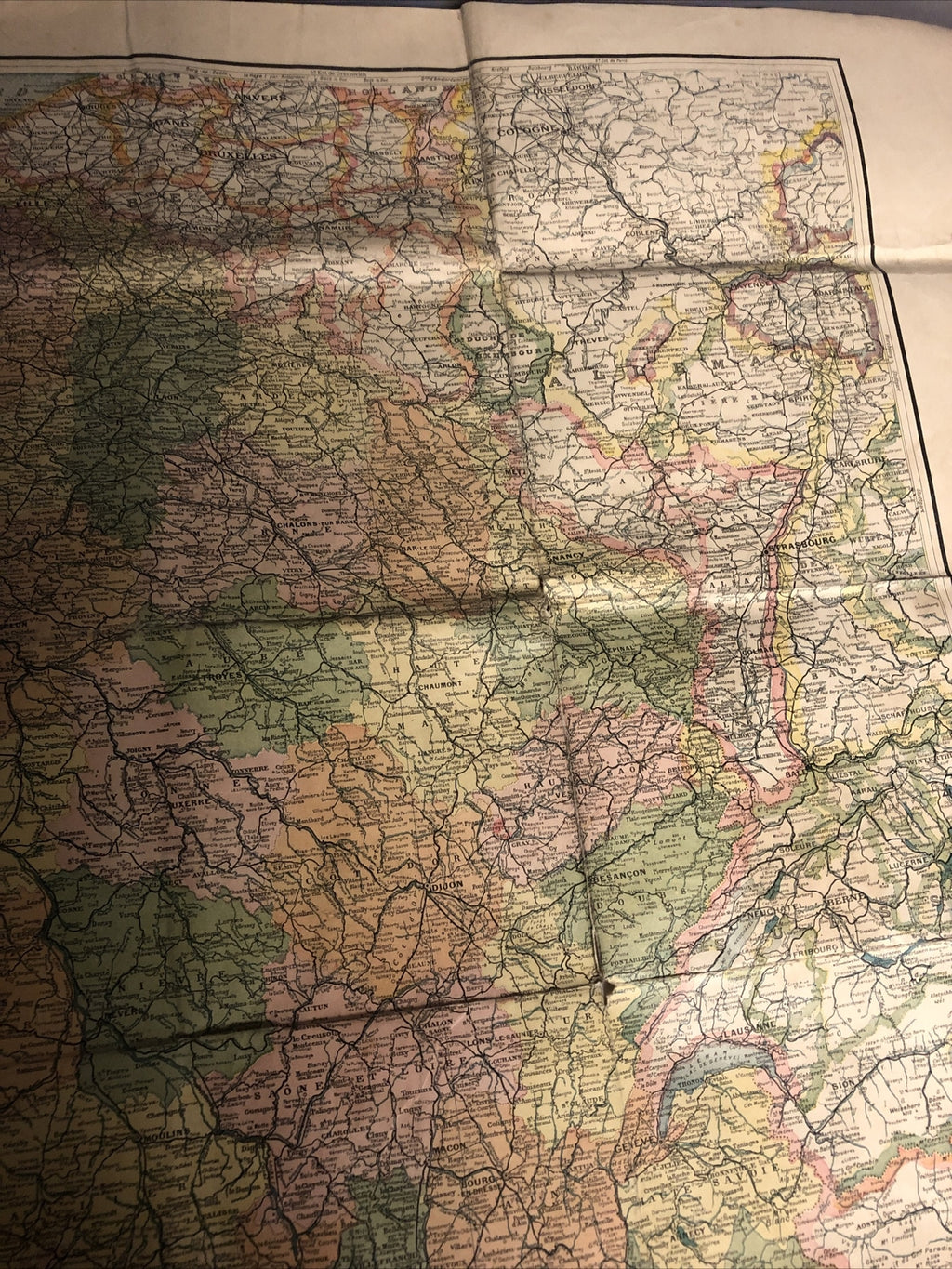 NOUVELLE CARTE DE FRANCE VINTAGE FOLDING MAP.  GREAT CHARACTER