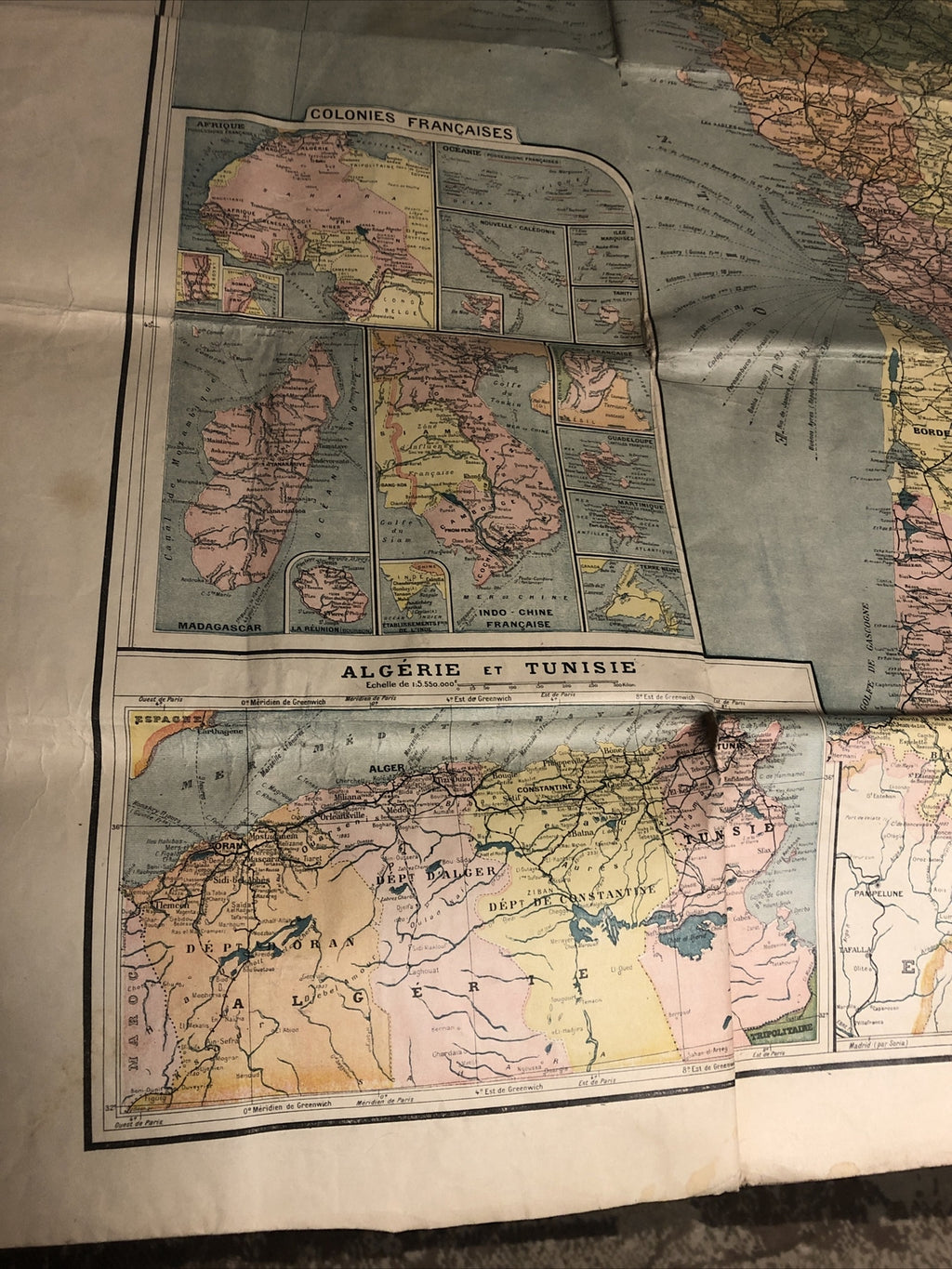 NOUVELLE CARTE DE FRANCE VINTAGE FOLDING MAP.  GREAT CHARACTER