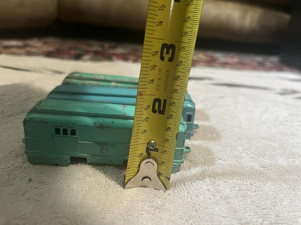 Vintage Original Midge Toy 3 Piece Diecast Metal Train Set  ROCKFORD ILL. U.S.A.