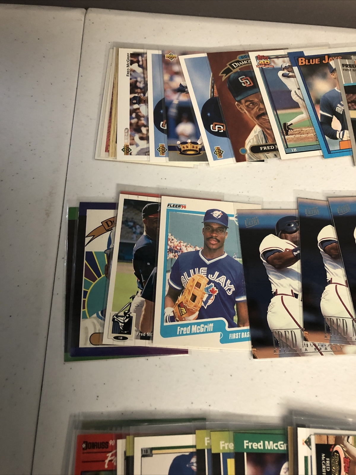 Fred McGriff baseball card lot 300+ baseball cards Toronto Blue Jays