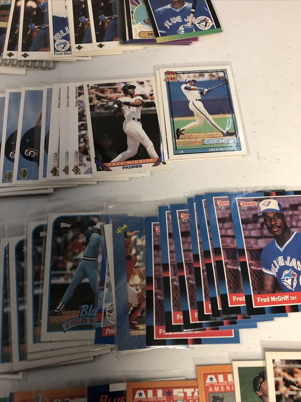 Fred McGriff baseball card lot 300+ baseball cards Toronto Blue Jays
