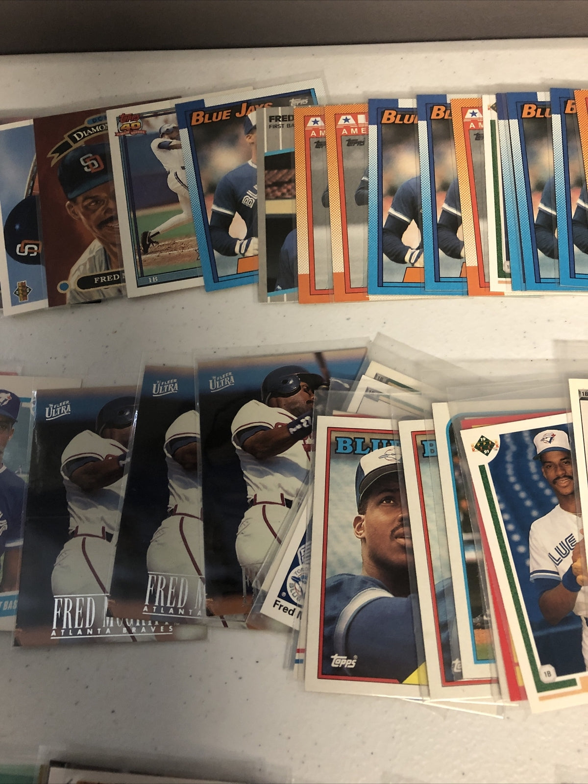 Fred McGriff baseball card lot 300+ baseball cards Toronto Blue Jays