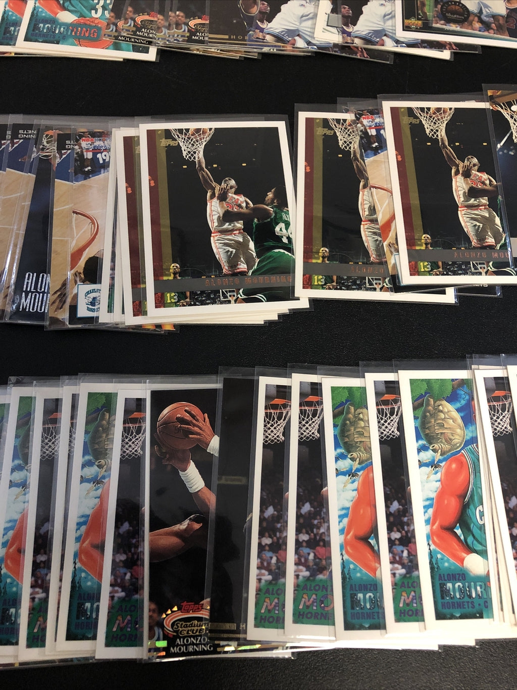 HUGE 118 CARD ALONZO MOURNING LOT. GREAT INSERTS/MIXED BRANDS/YRS/DUPS/EXC COND!