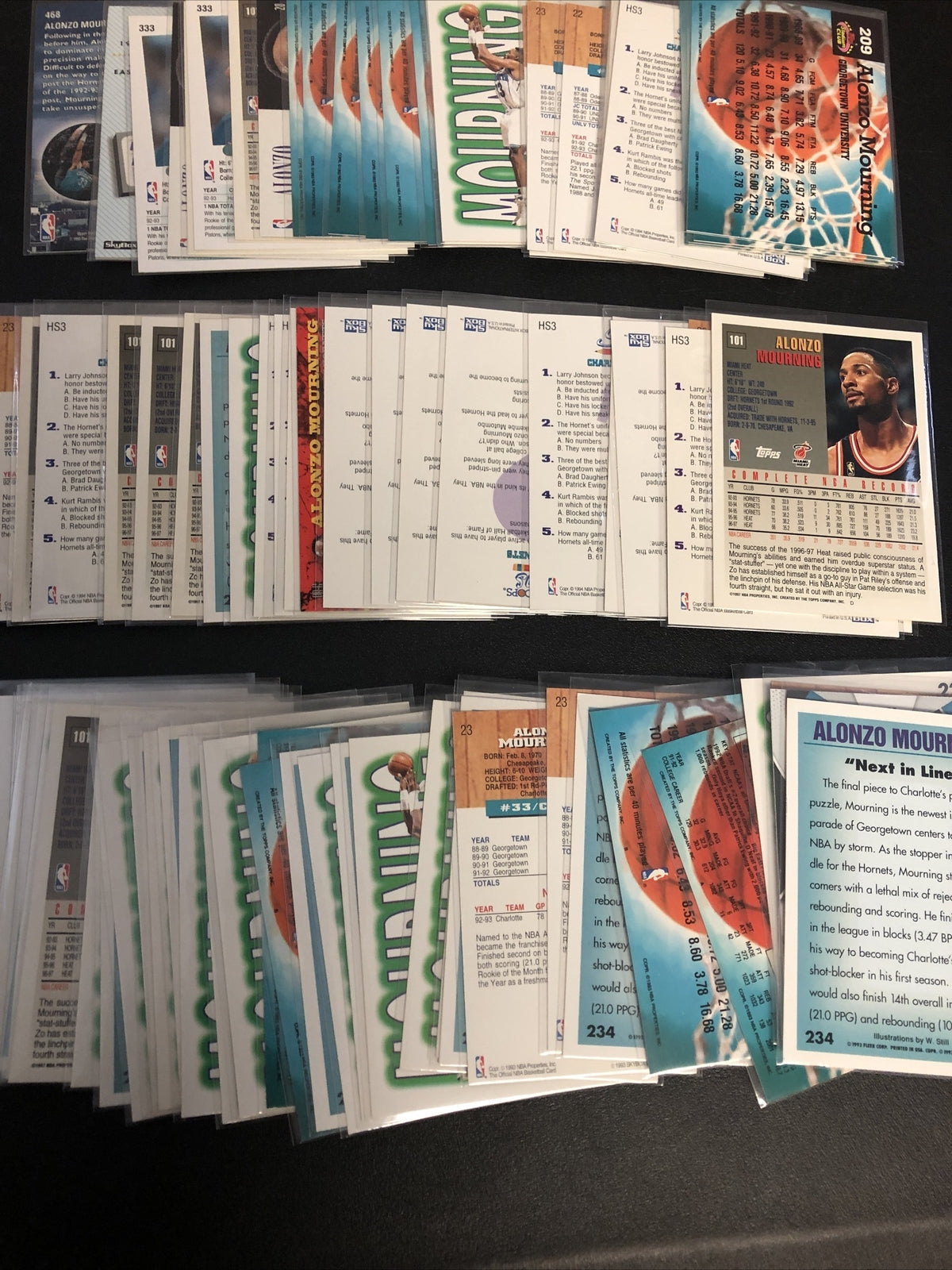 HUGE 118 CARD ALONZO MOURNING LOT. GREAT INSERTS/MIXED BRANDS/YRS/DUPS/EXC COND!