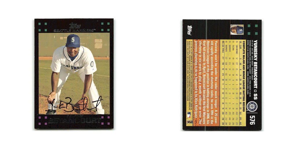 Yuniesky Betancourt 2007 Topps #576 Seattle Mariners Baseball Card NM