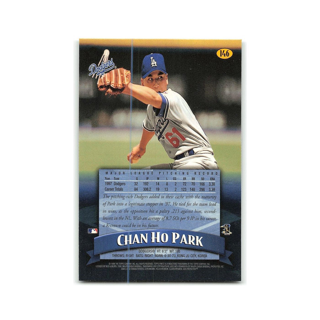 Eric Young 1998 Topps Finest w Coating #146 Colorado Rockies Baseball Card NM