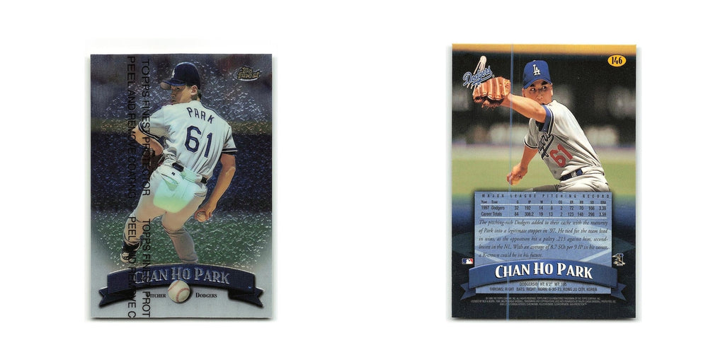 Eric Young 1998 Topps Finest w Coating #146 Colorado Rockies Baseball Card NM