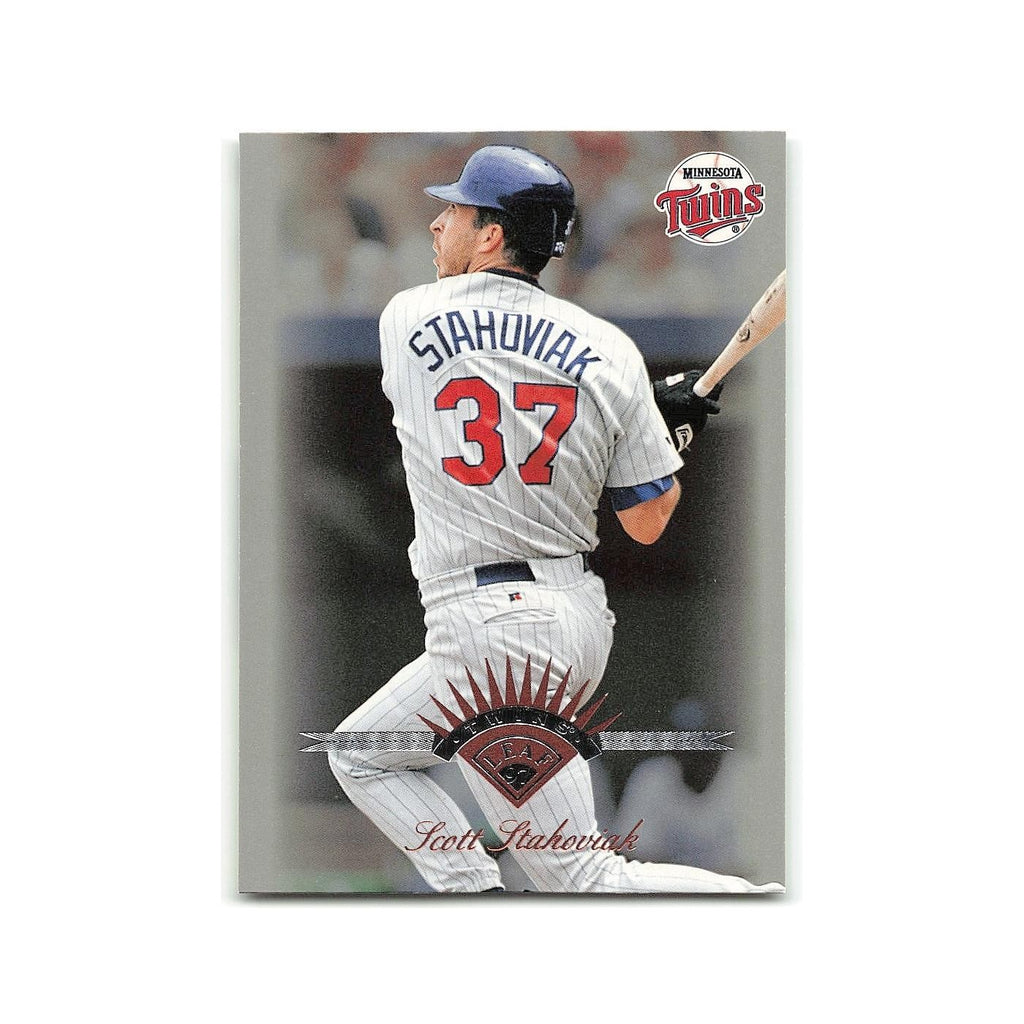 Scott Stahoviak 1997 Leaf #19 Minnesota Twins Baseball Card NM