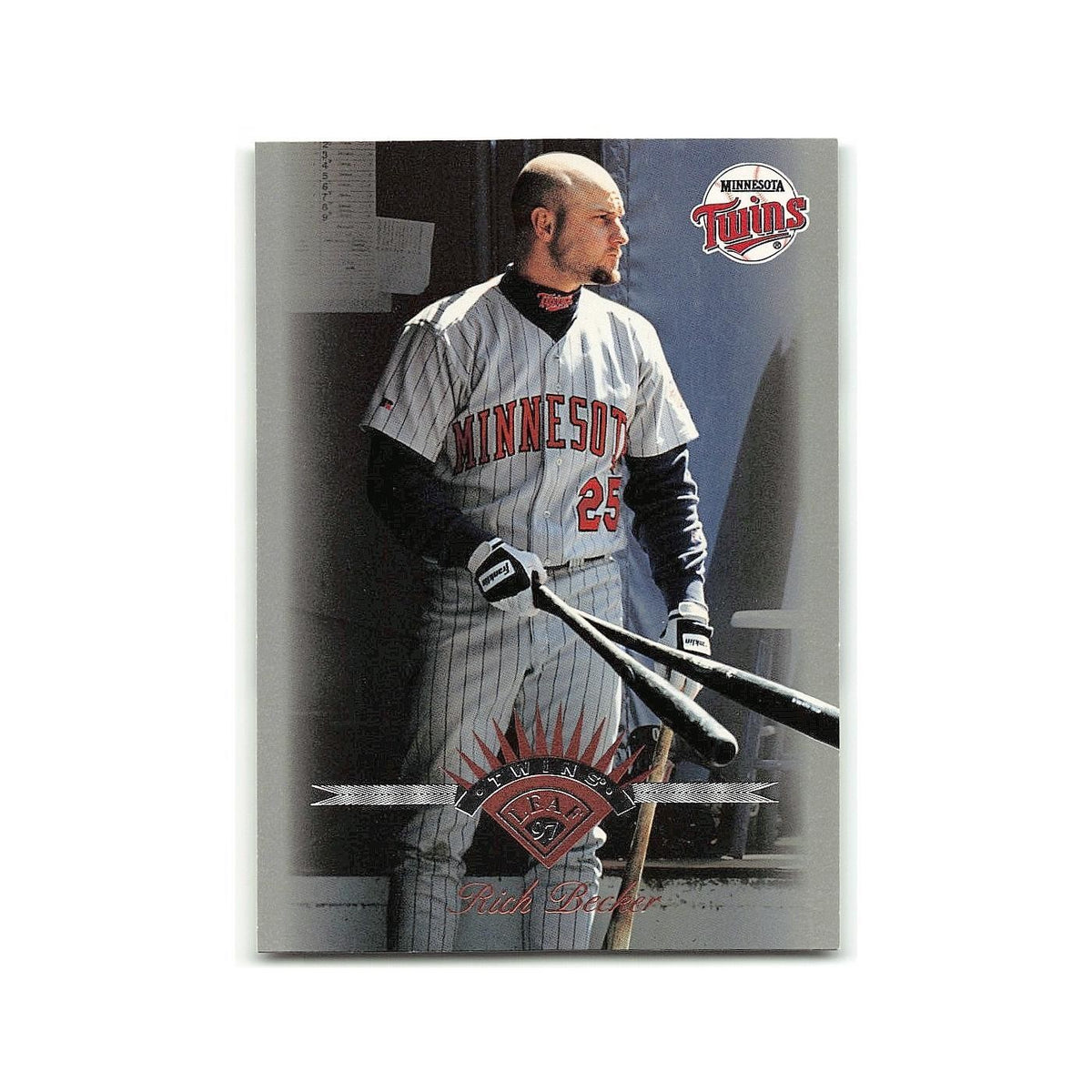 Rich Becker 1997 Leaf #117 Minnesota Twins Baseball Card NM