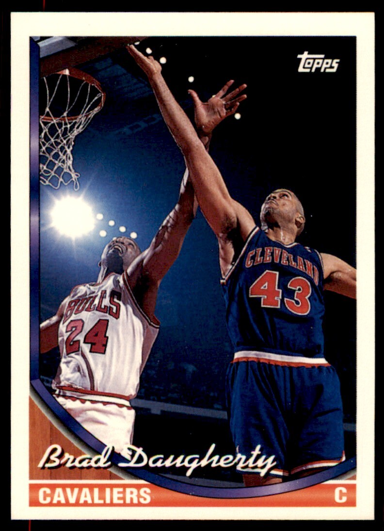 1993-94 Topps Brad Daugherty . Cleveland Cavaliers #349