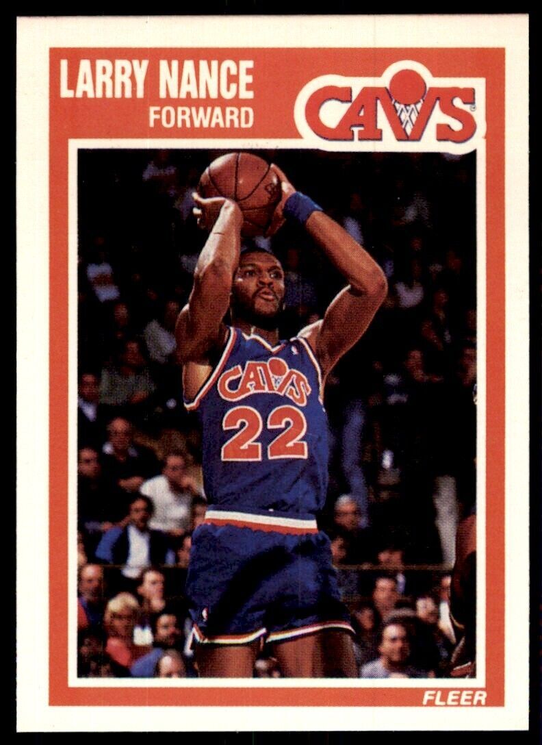 1989-90 Fleer Larry Nance Cleveland Cavaliers #28