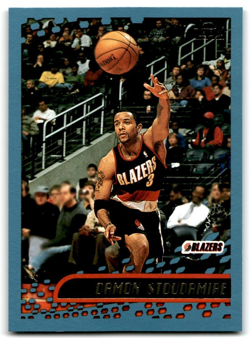 2001-02 Topps Damon Stoudamire A Basketball Cards #148