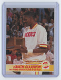 1994-95 SkyBox Hakeem Olajuwon Basketball Card #62