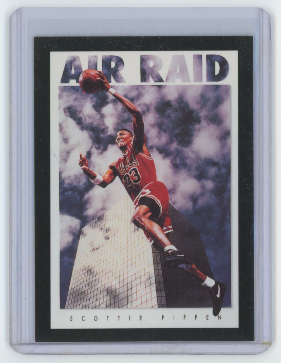 1993-94 SkyBox Scottie Pippen Basketball Card Chicago Bulls #321 A