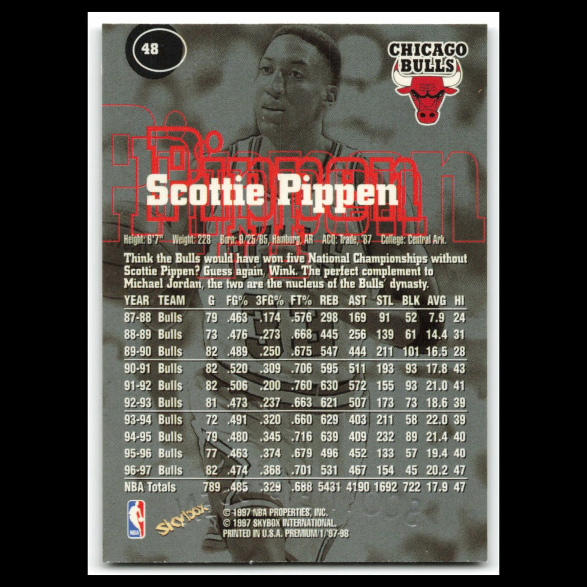 Scottie Pippen #48 1997 SkyBox Premium Chicago Bulls Basketball Card NBA NM