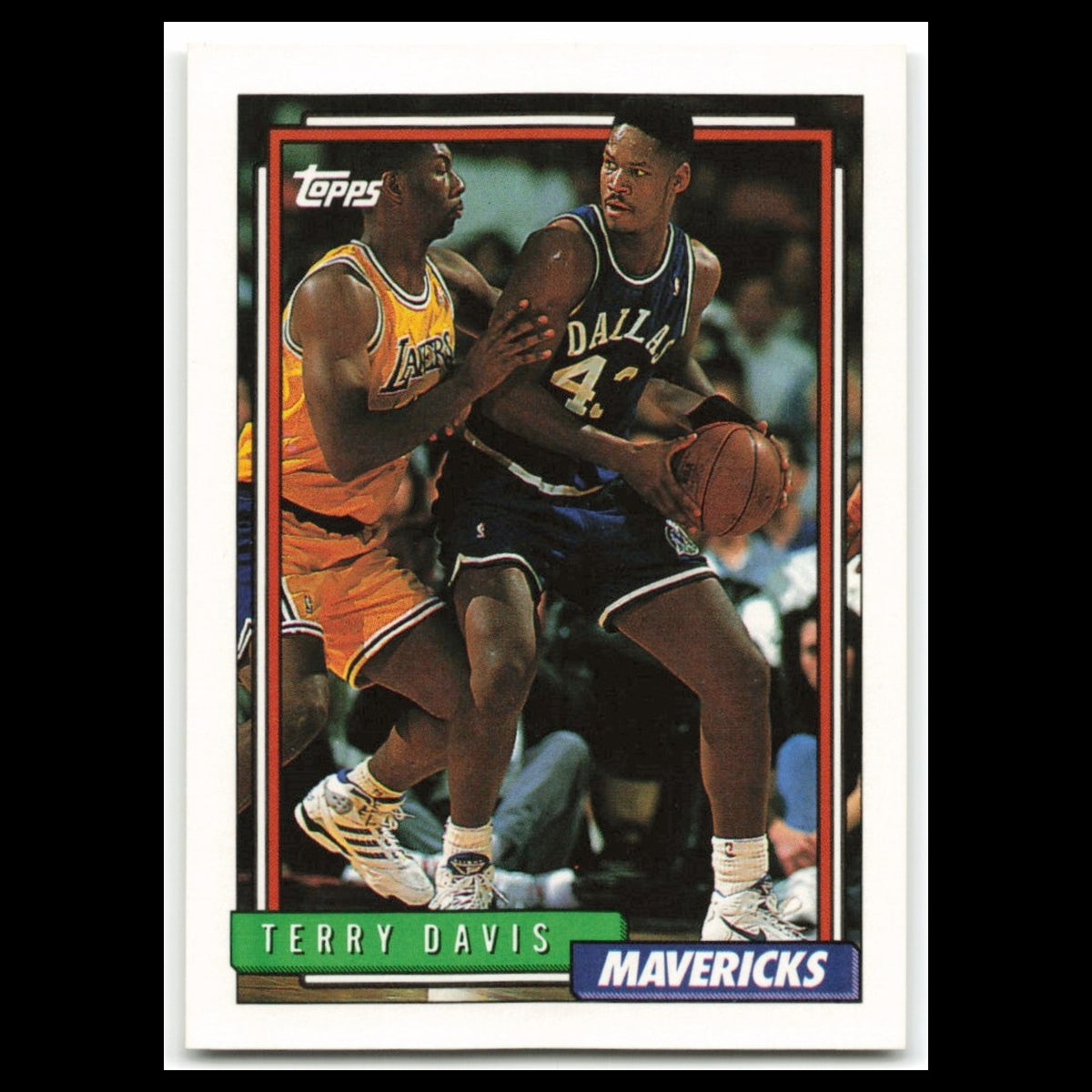 Terry Davis #261 1992 Topps Dallas Mavericks Basketball Card NBA NM