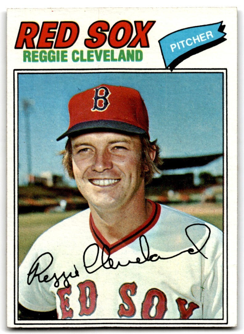 1977 Topps Reggie Cleveland . Boston Red Sox #613