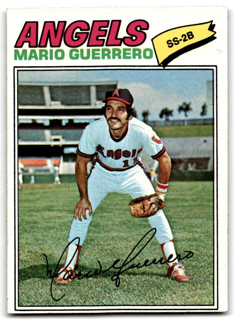 1977 Topps Mario Guerrero . California Angels #628