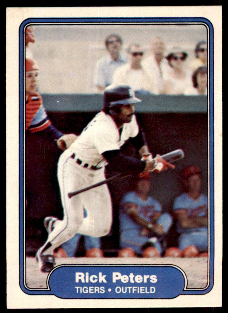 1982 Fleer Rick Peters .  Detroit Tigers #277