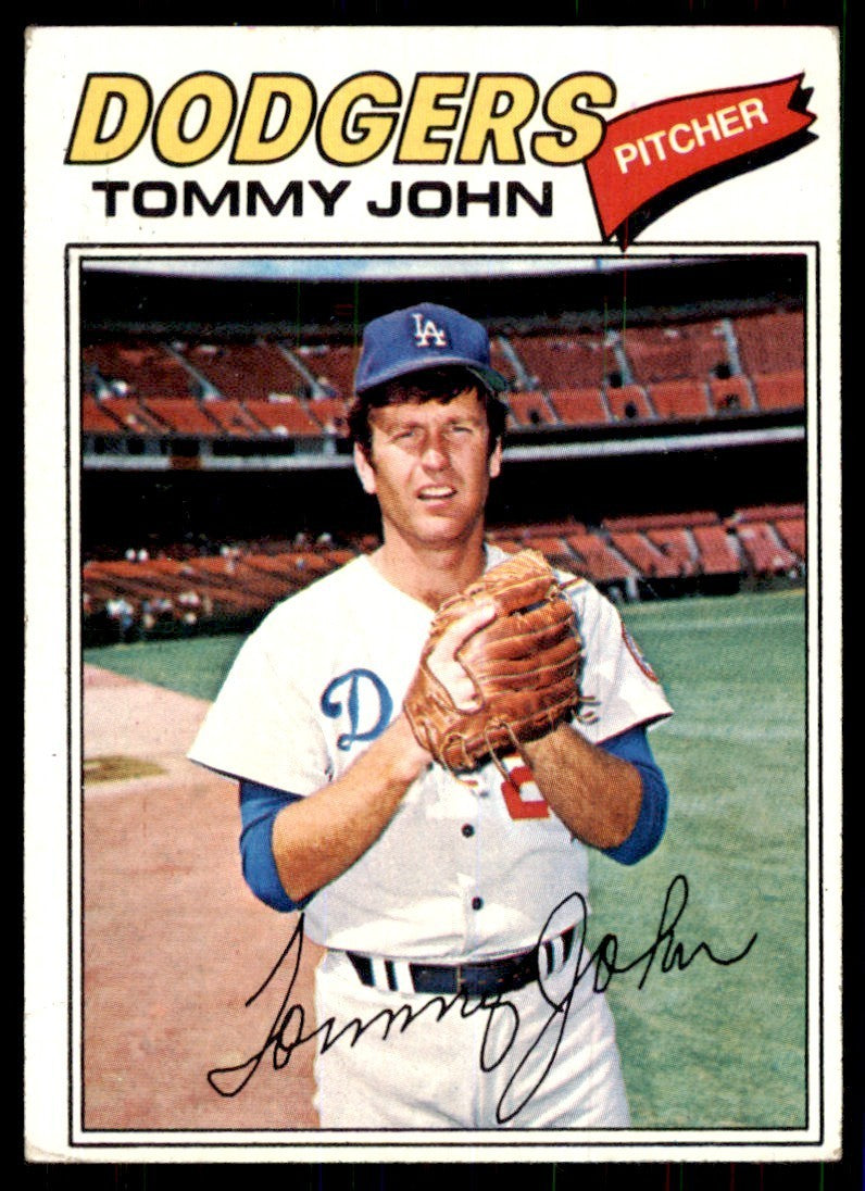1977 Topps. Tommy John Baseball Cards #128