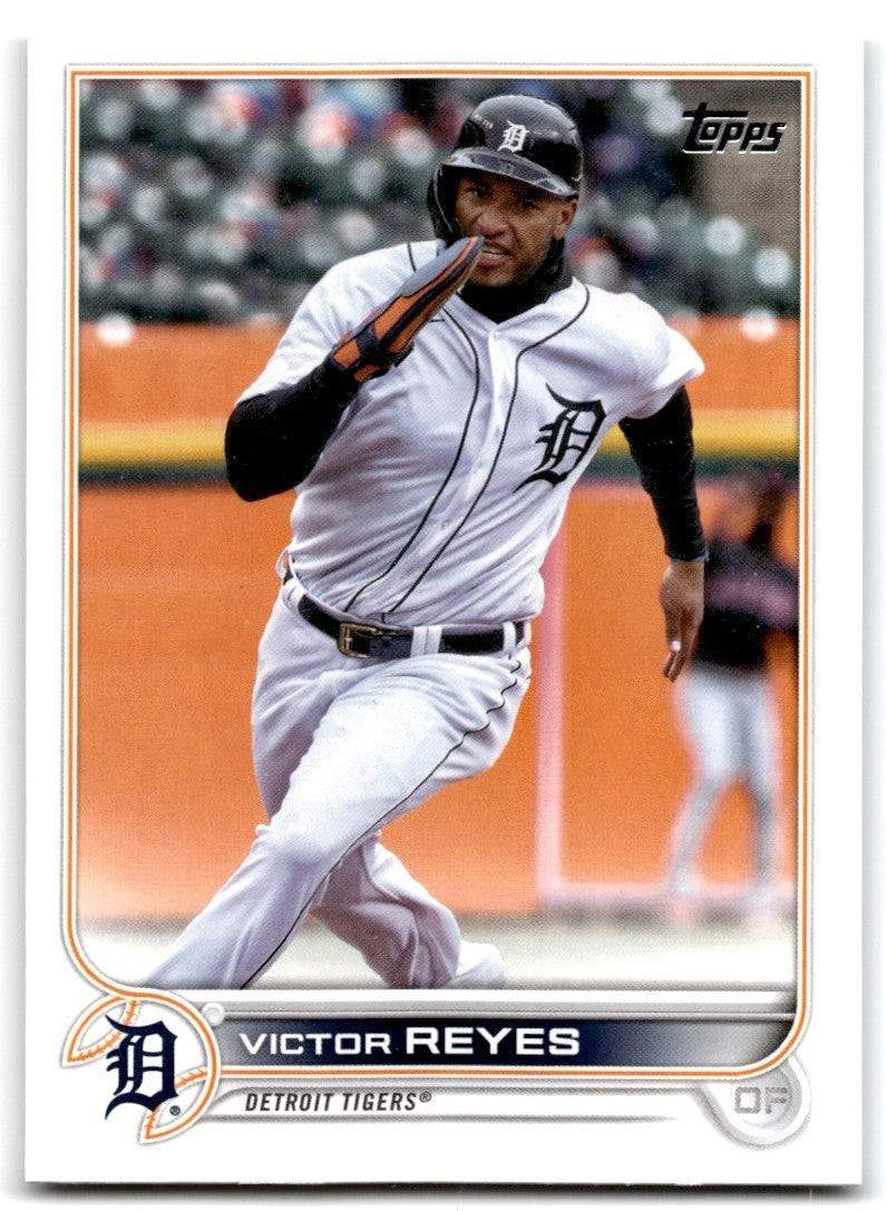 2022 Topps' Victor Reyes Baseball Cards #252