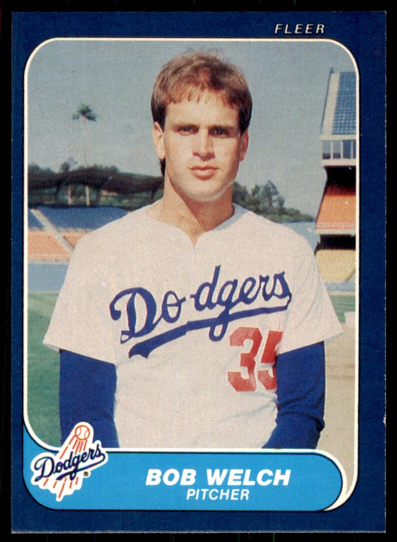 1986 Fleer baseball Bob Welch . Los Angeles Dodgers #146