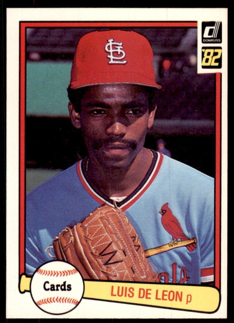 1982 Donruss Baseball Card Luis DeLeon Rookie A St. Louis Cardinals #588