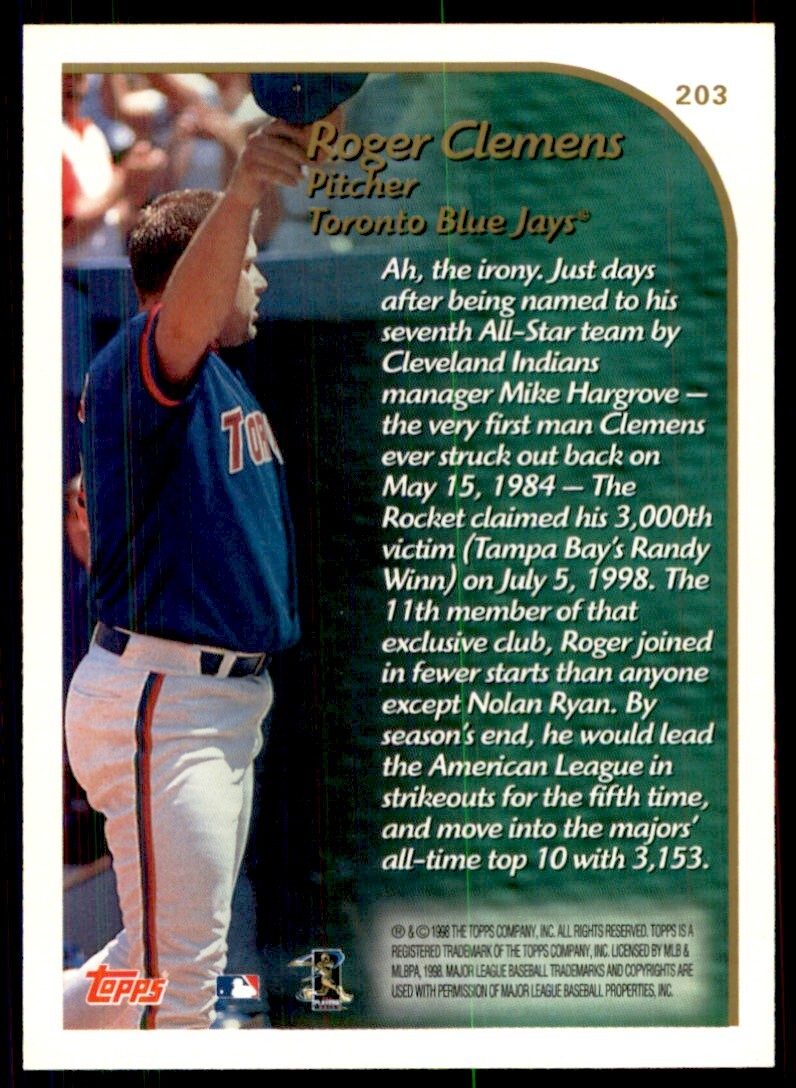 1999 Topps Baseball Card Roger Clemens A Toronto Blue Jays #203