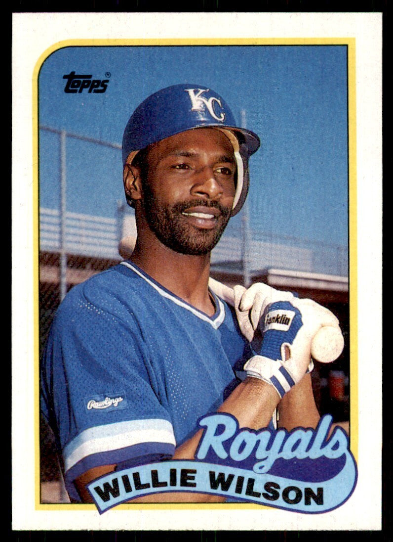 1989 Topps Baseball Card Willie Wilson . Kansas City Royals #168