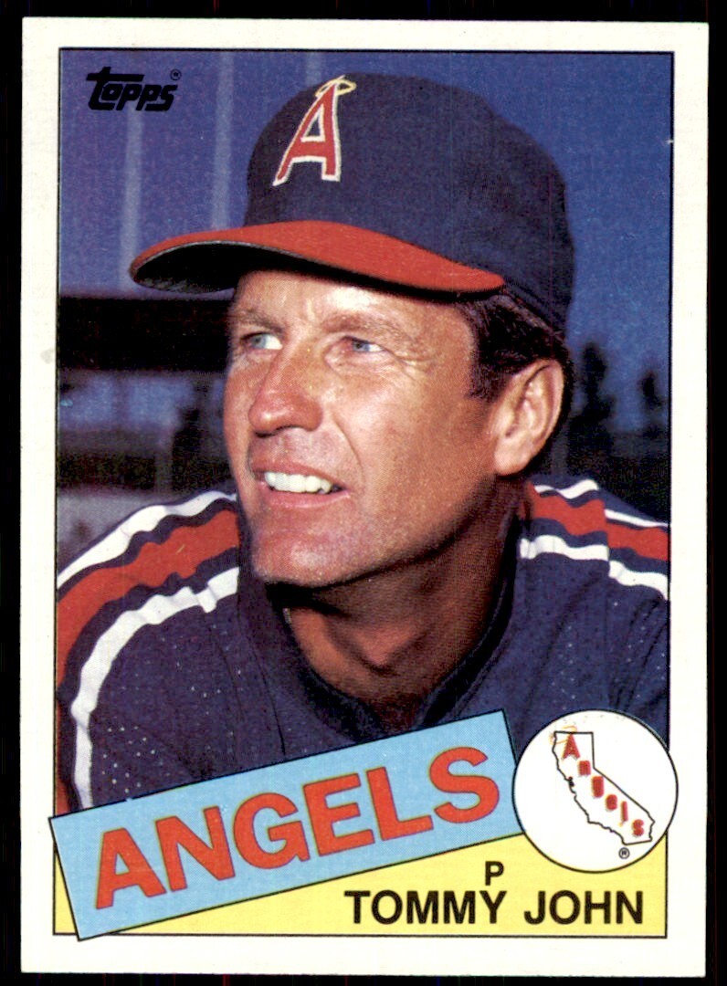 1985 Topps Tommy John hof California Angels #179
