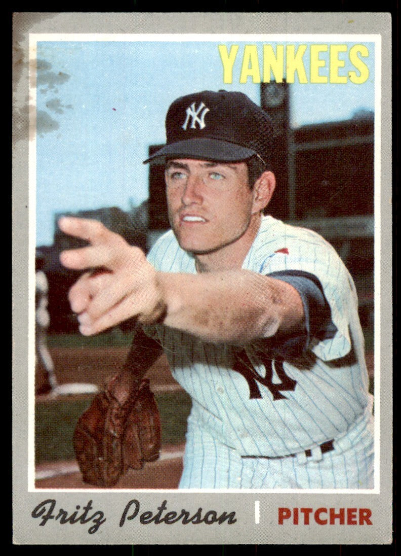1970 Topps Baseball Card (Damaged) Fritz Peterson New York Yankees #142