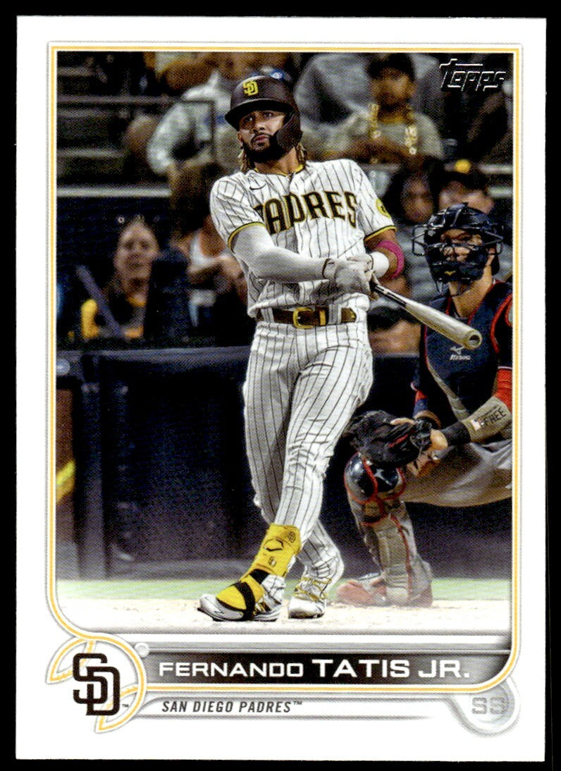 2022 Topps Baseball Card Fernando Tatis Jr. San Diego Padres #100